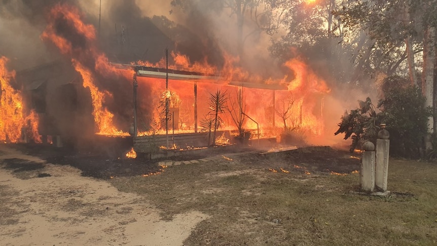 A house burning in Bora Ridge this afternoon.
