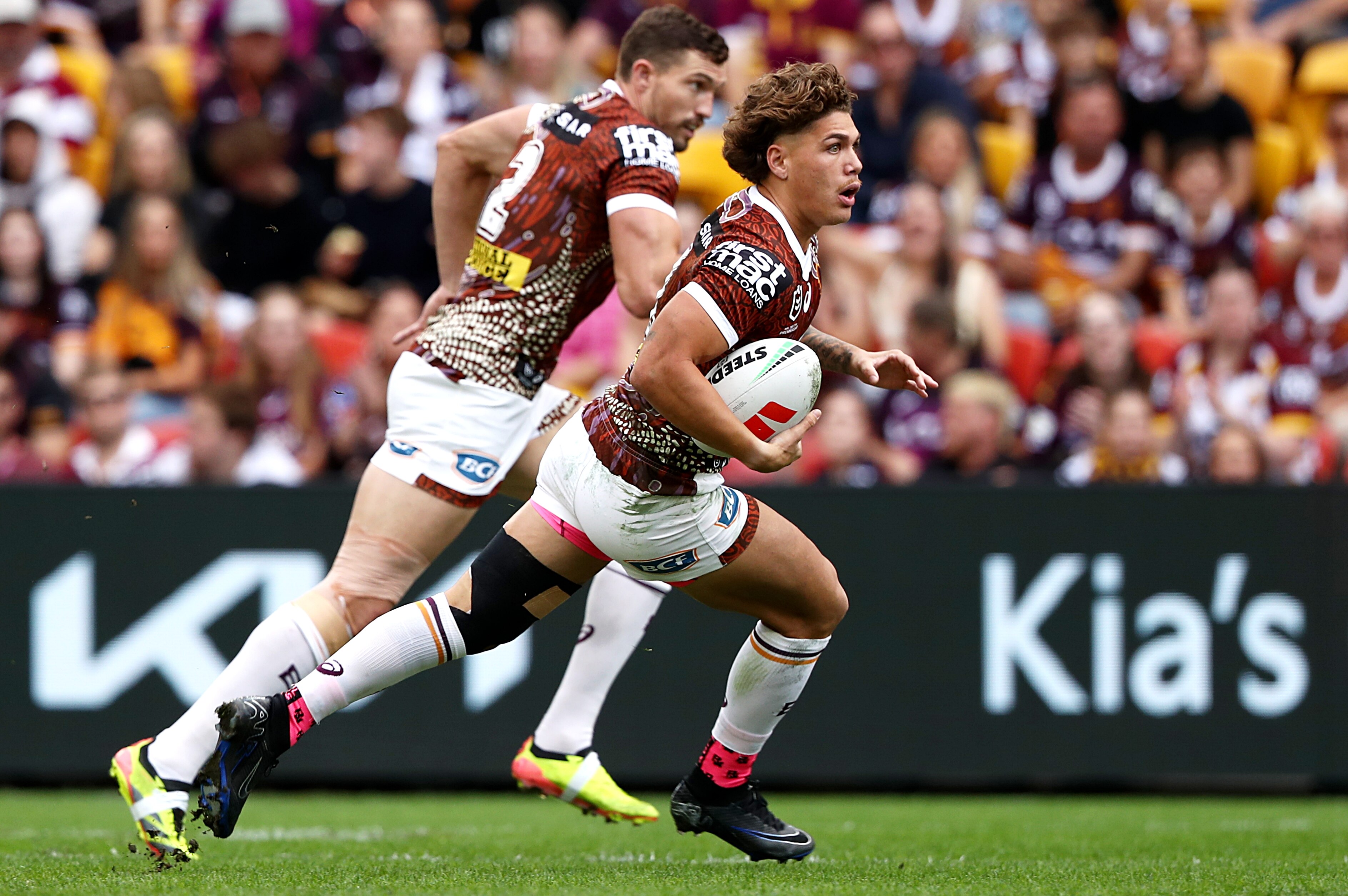 NRL live updates: Brisbane Broncos vs Gold Coast Titans, New Zealand Warriors vs Dolphins — blog, scores and stats - Vimarsana News