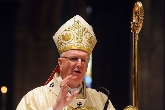Catholic Archbishop of Melbourne Denis Hart leads worshippers