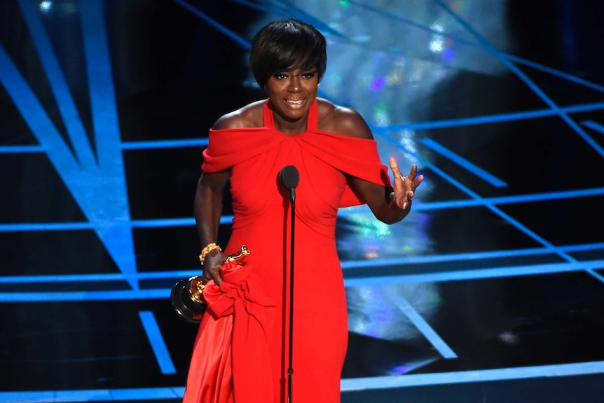 Viola Davis accepts the Oscar for best supporting actress