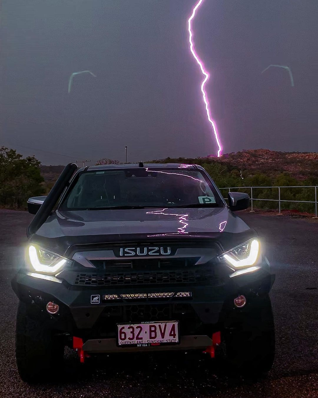 Lightning Mount Isa