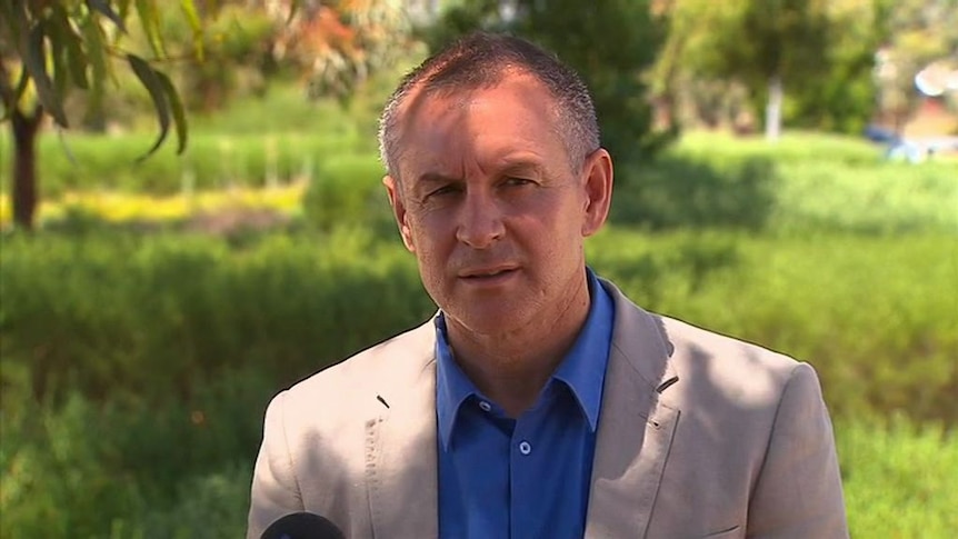 Weatherill refuses to 'import disunity' into South Australian Labor
