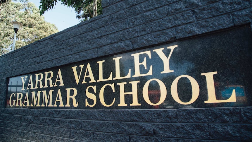 Yarra Valley Grammar School sign