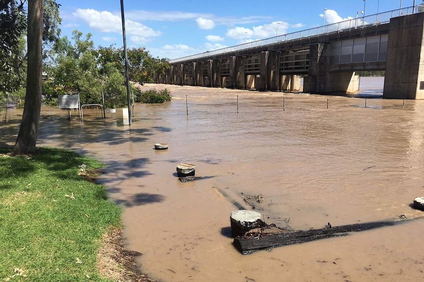 The Fitzroy River continues to rise in Rockhampton in central Queensland on April 5, 2017.