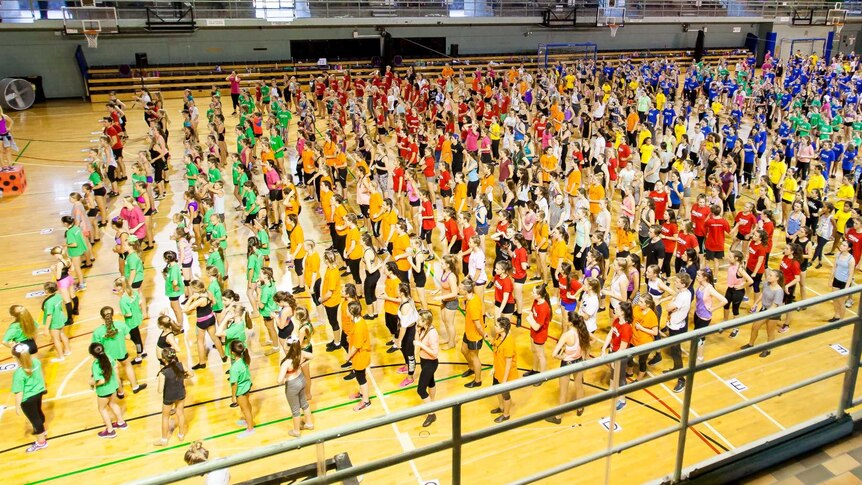 Hundreds of performers at the Hairspray boot camp in Brisbane.