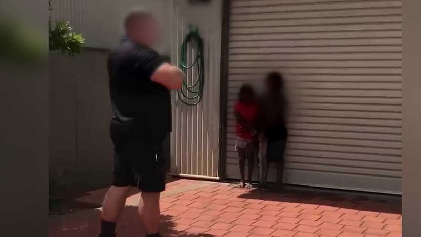 Man taken into custody after allegedly restraining two children with cable ties at Broome home