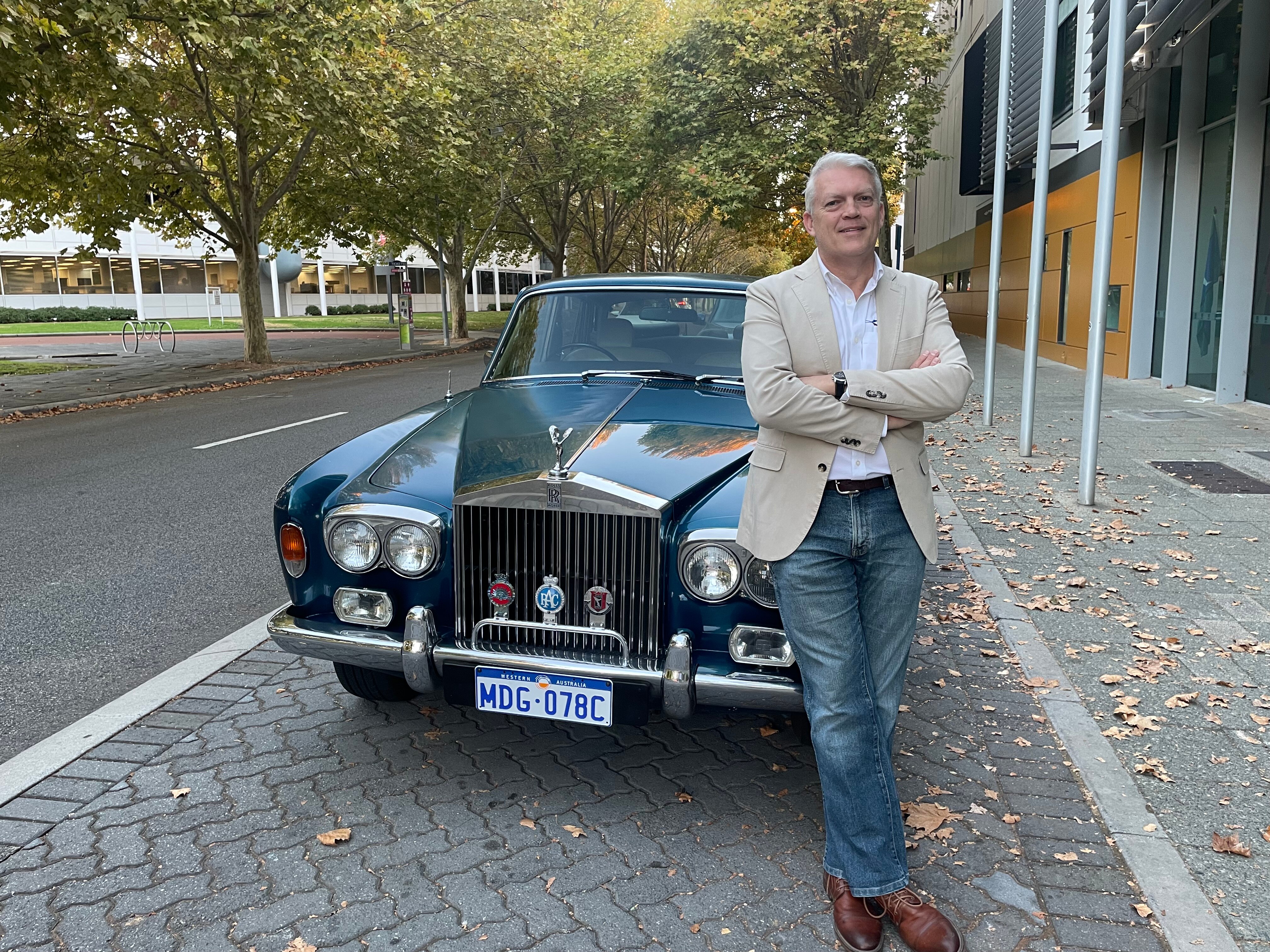 Car lover, Gordon bought a Rolls-Royce on marketplace for $6000 - ABC ...
