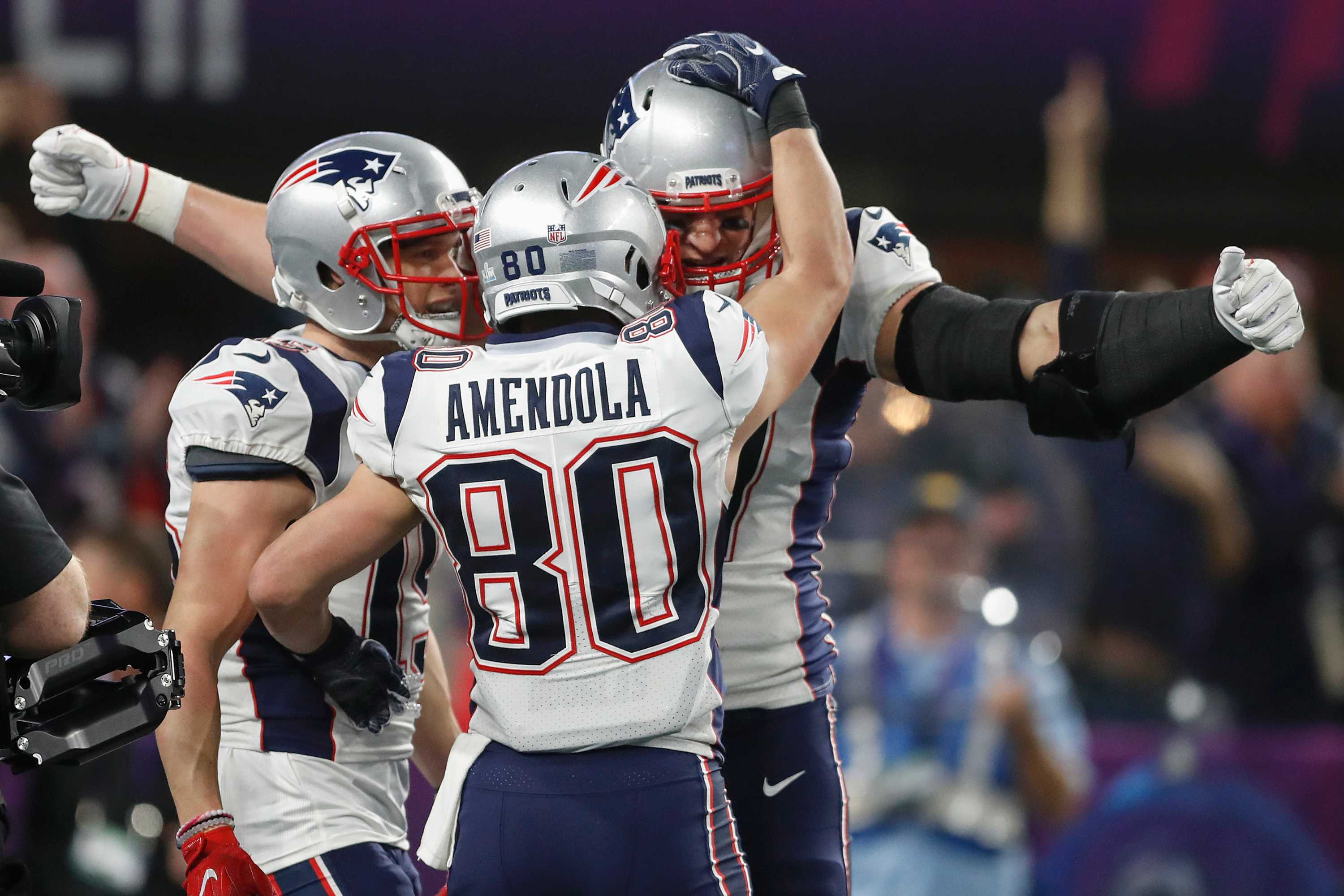 Super Bowl: Philadelphia Eagles stun New England Patriots 41-33 to win ...