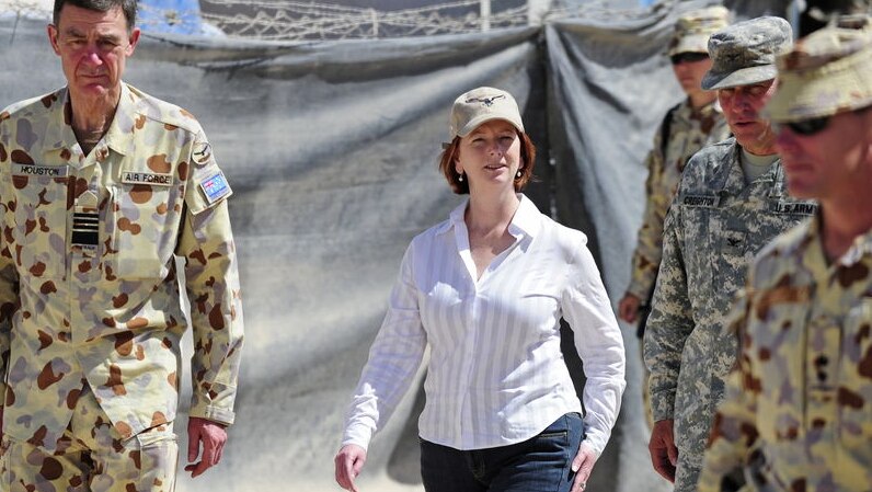 Julia Gillard in Afghanistan (Department of Defence)