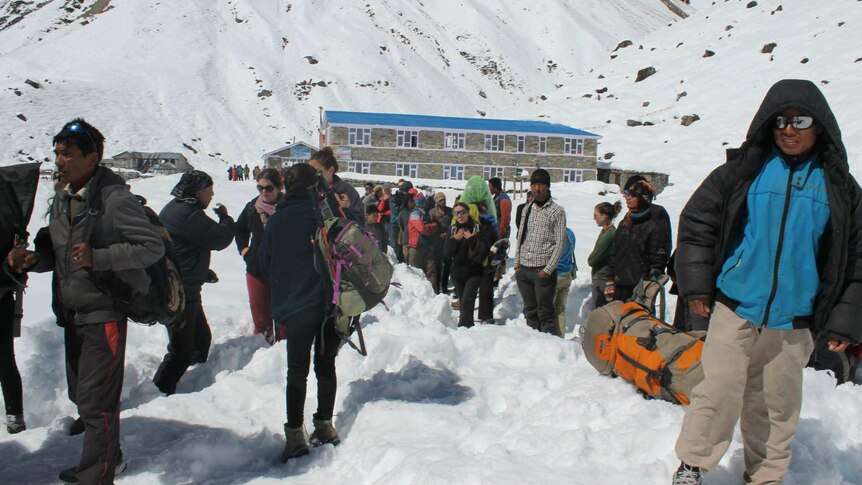 Annapurna Circuit snowstorms