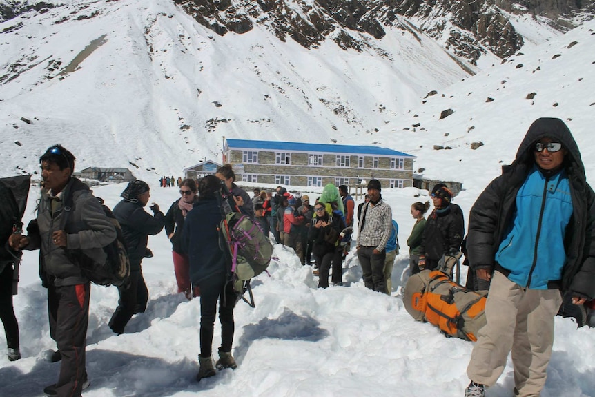 Annapurna Circuit snowstorms
