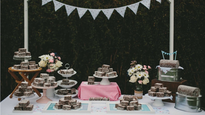 Lamington display