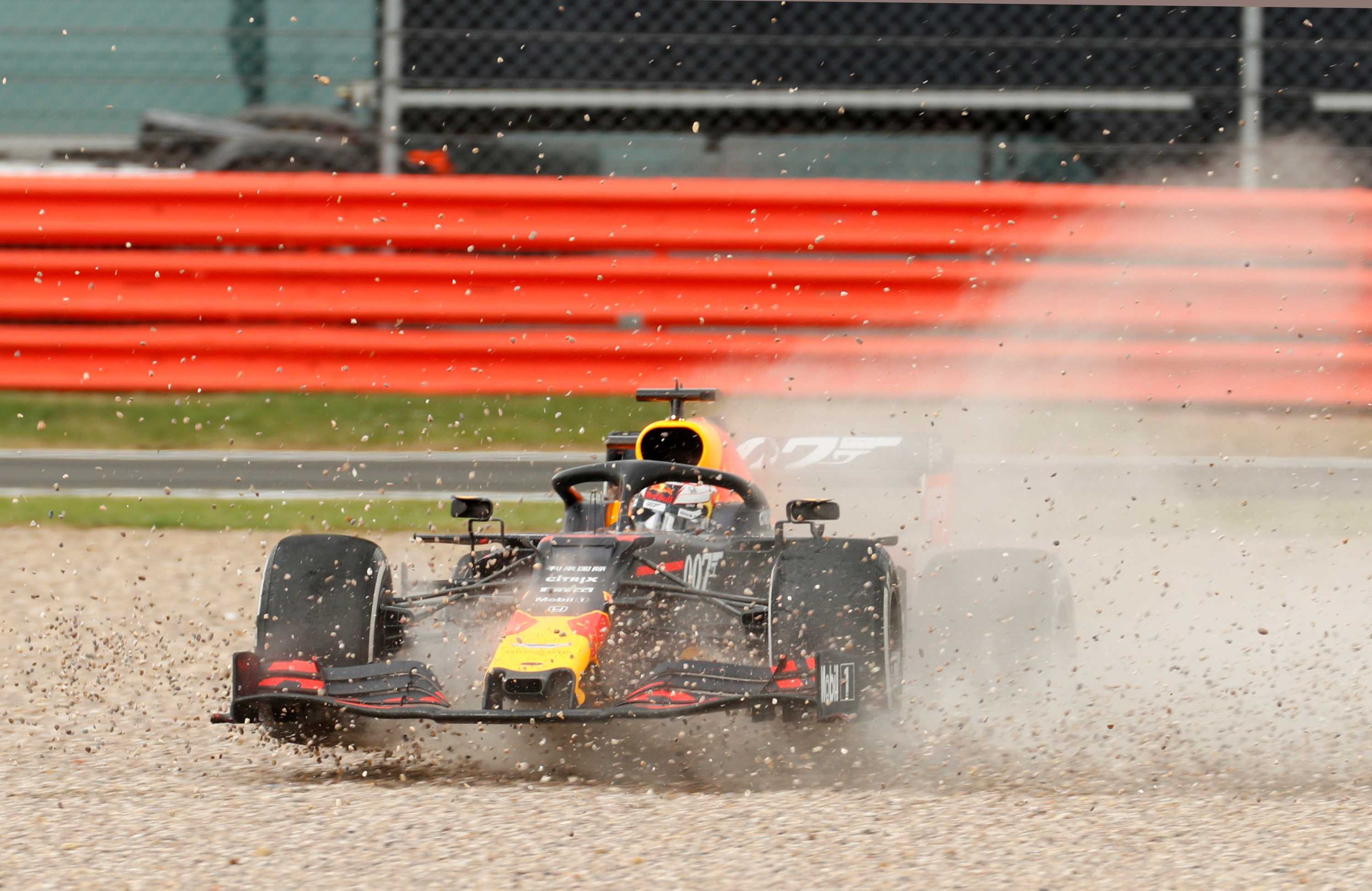 vettel verstappen silverstone