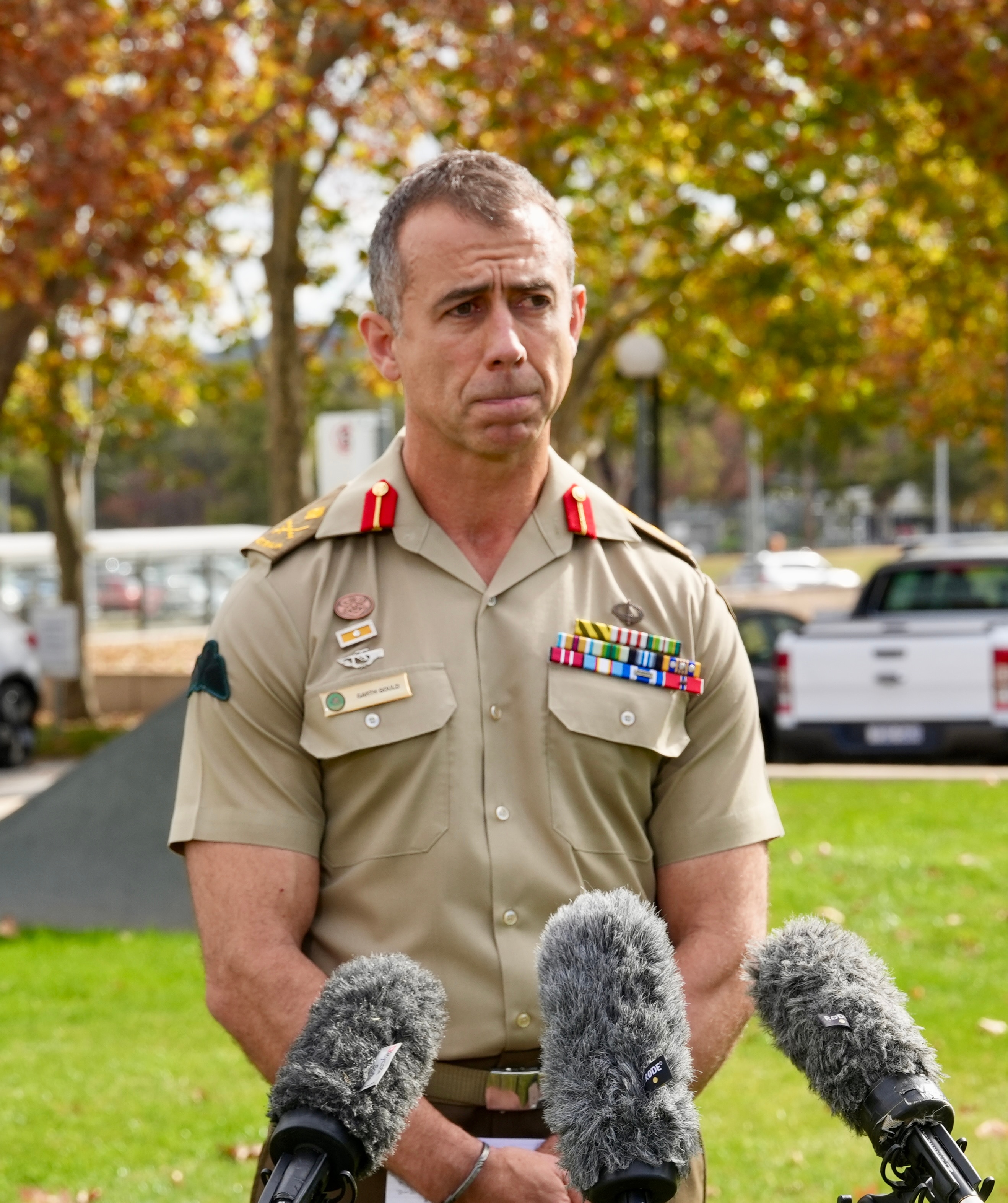 Major General Garth Gould confirms the death of Warrant Officer Class ...