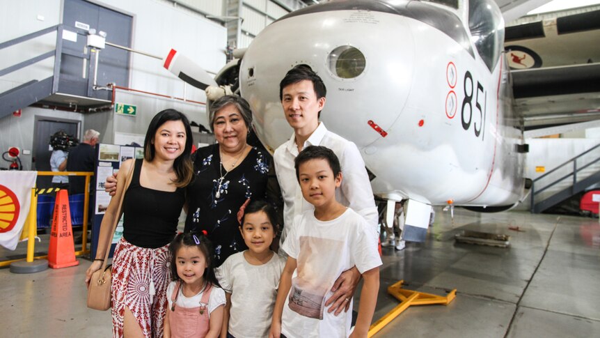 Mai Hong and her family