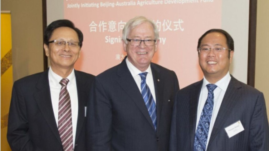 Trade minister Andrew Robb also had dealings with Mr Huang.