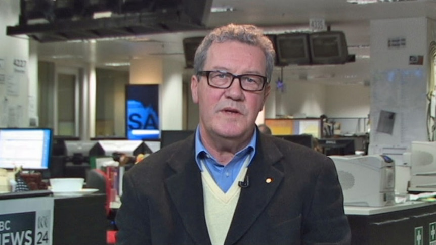 Alexander Downer lashes out at Indonesia