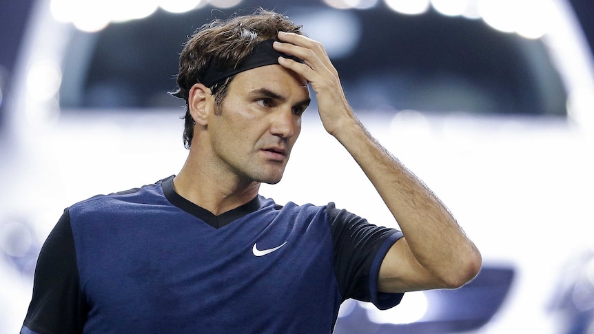 Roger Federer reacts to lost point against Ramos-Vinolas