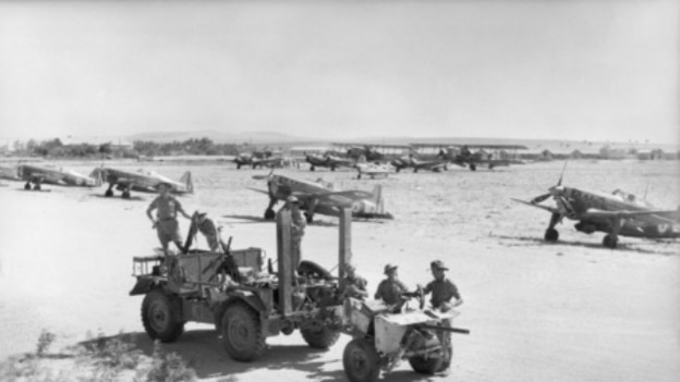 Australian soldiers at Aleppo airfield, 1941