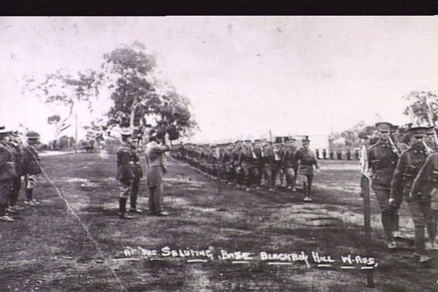 Black-and-white image of men in the 16th battalion at Blackboy Hill