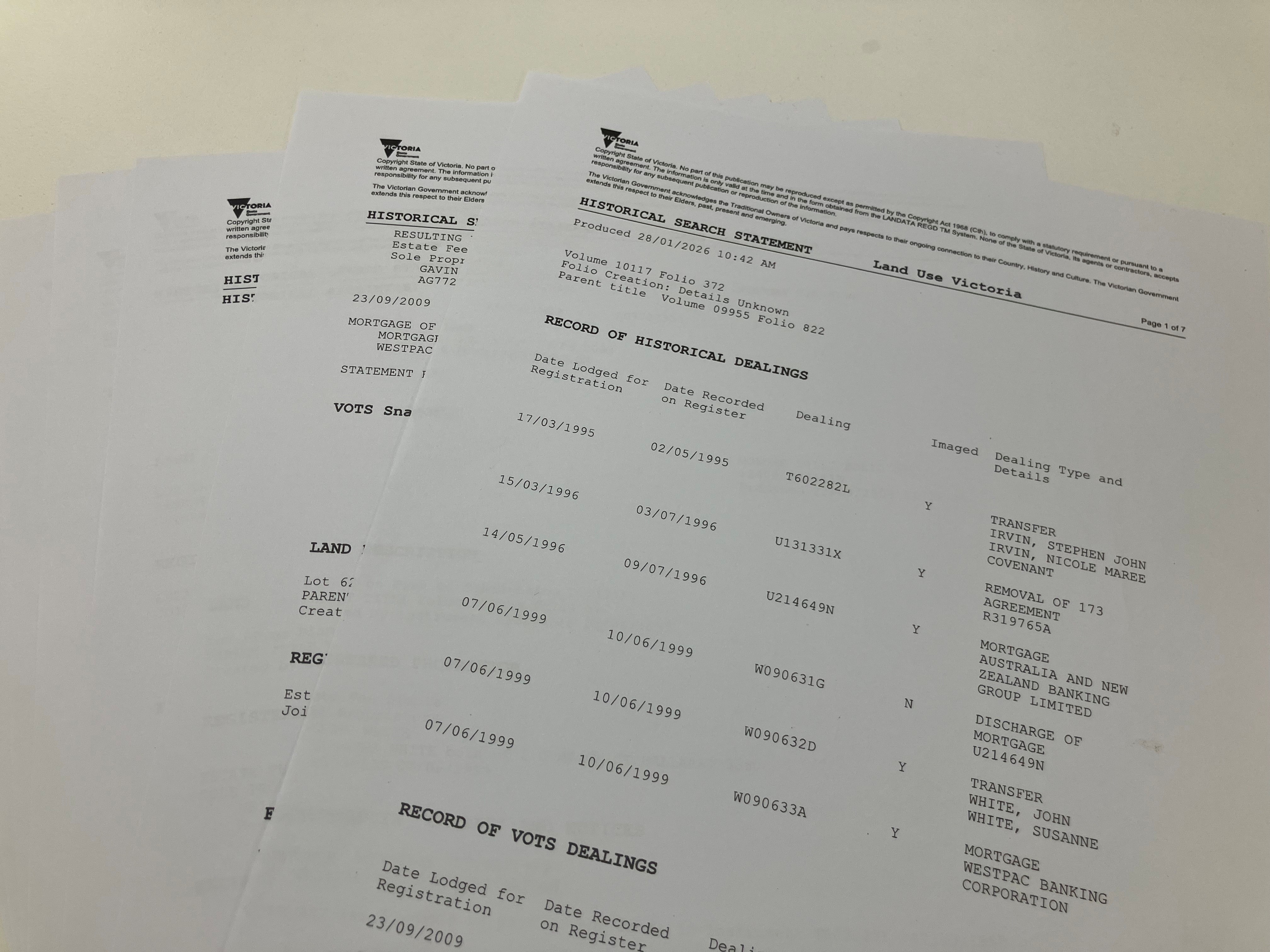 Fotografia de um relato histórico do título de Victoria.