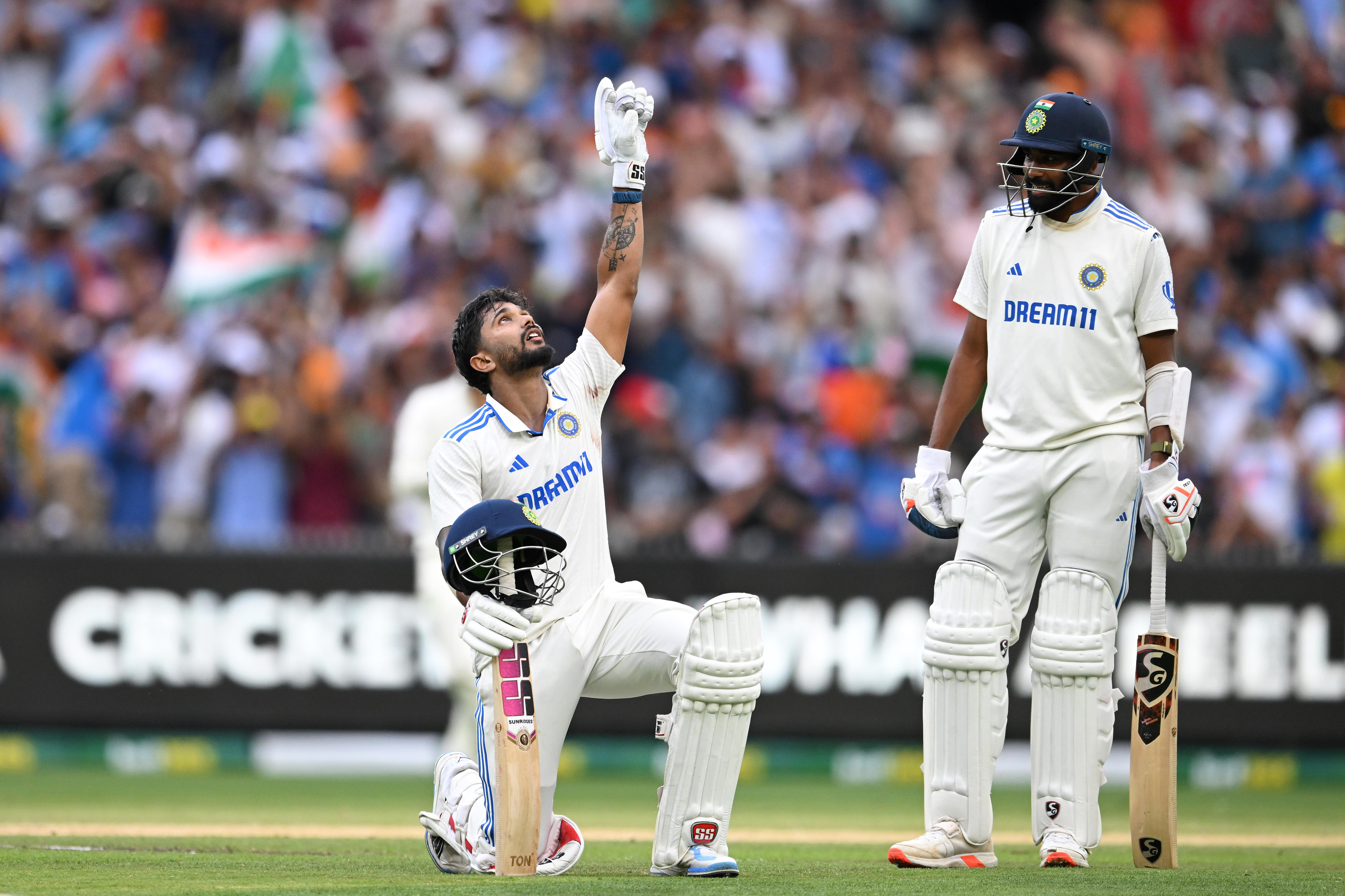 Cricket: Grandstand at Stumps - MCG Day 1 - ABC listen