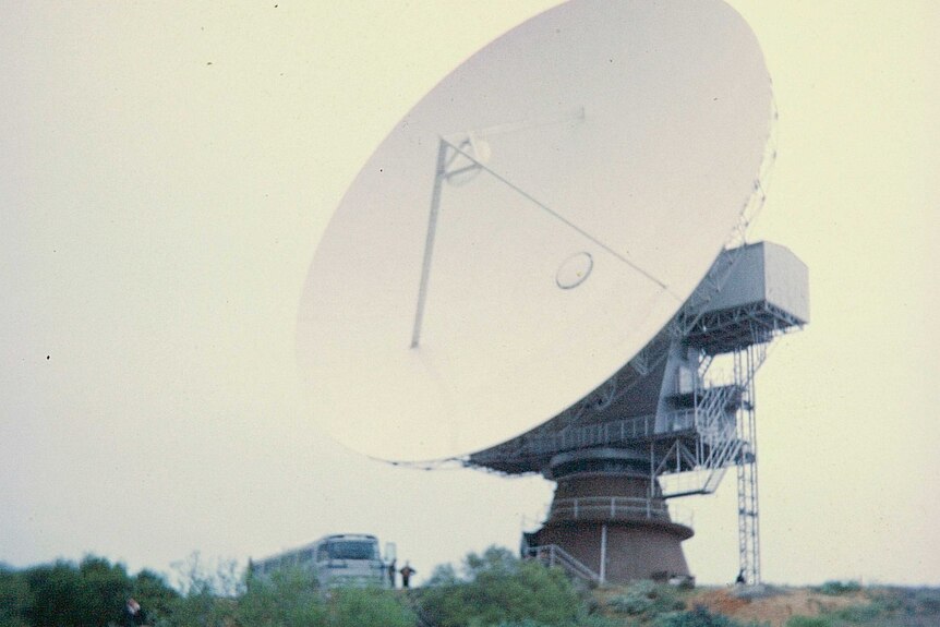 A large satellite dish at the Carnarvon Tracking Station pointed skywards.