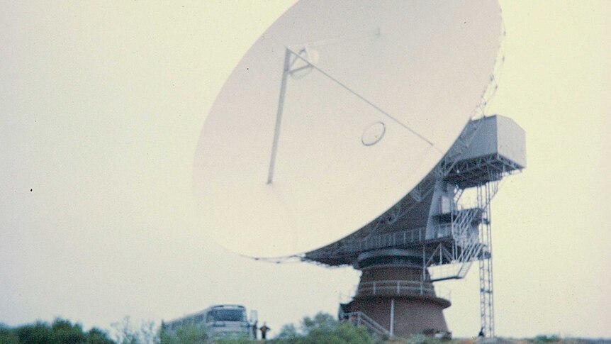 A large satellite dish at the Carnarvon Tracking Station pointed skywards.