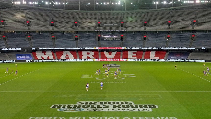 A general view of the opening bounce in an empty Docklands stadium during a round-11 AFL match.