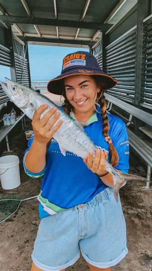 The Big Fish: Fisherwoman Around Australia Foraging a Free Feed of ...