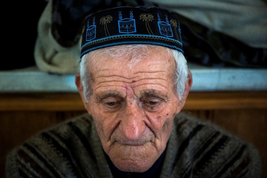 An old man's face close up