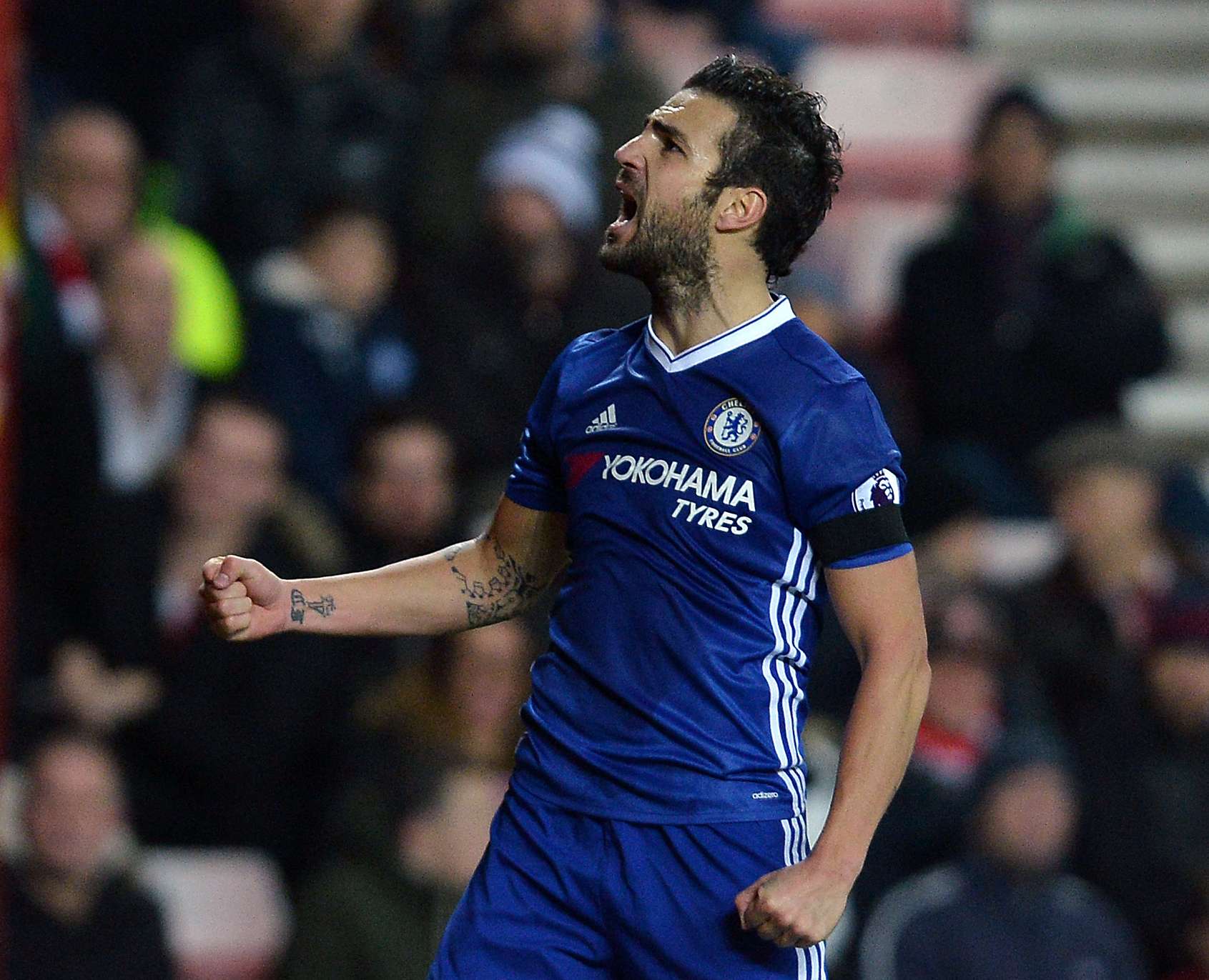 Chelsea Defeats Sunderland To Maintain Premier League Lead, Manchester ...