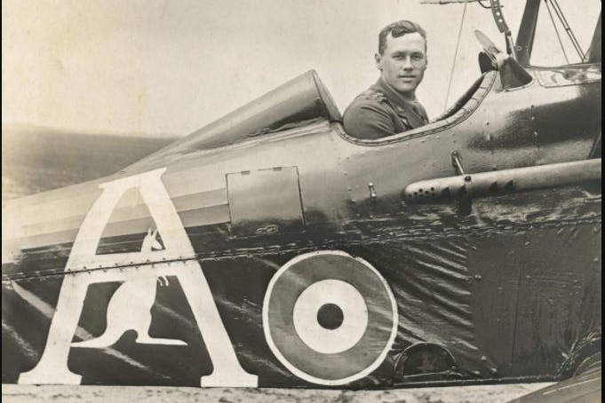 Black and white portrait of Captain Leslie H. Holden in a SE5A Fighter aircraft.