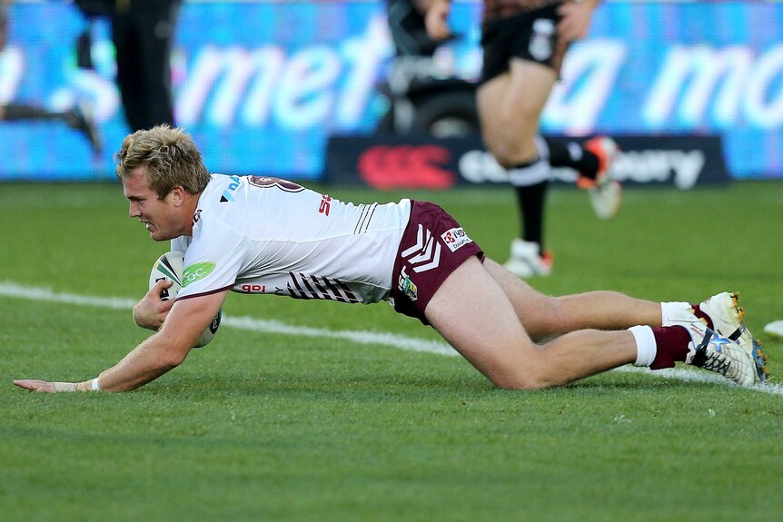 Manly's Jake Trbojevic scores against the Warriors