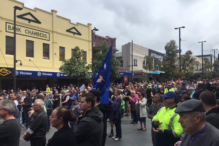Rally in Wollongong against BlueScope Steel closure