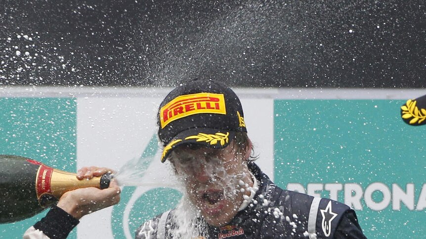 Vettel continued his strong start to his F1 title defence with first place in Malaysia.