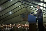 Obama drops in to see serving troops