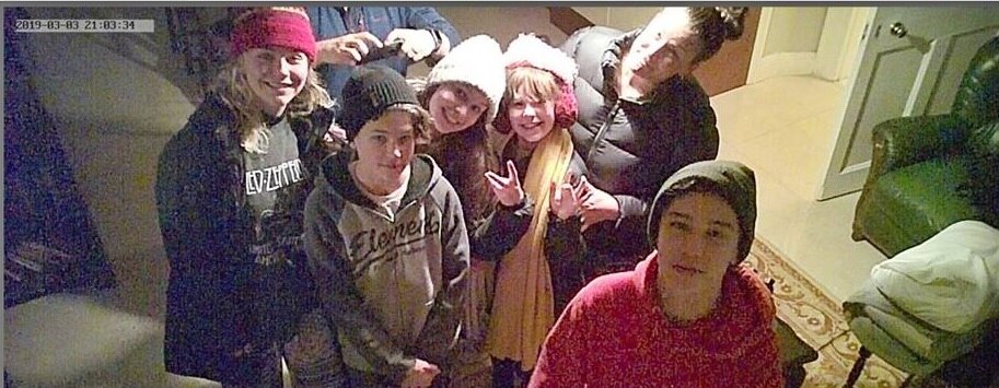 How To Check Your Holiday Rental For Hidden Surveillance Cameras Abc News