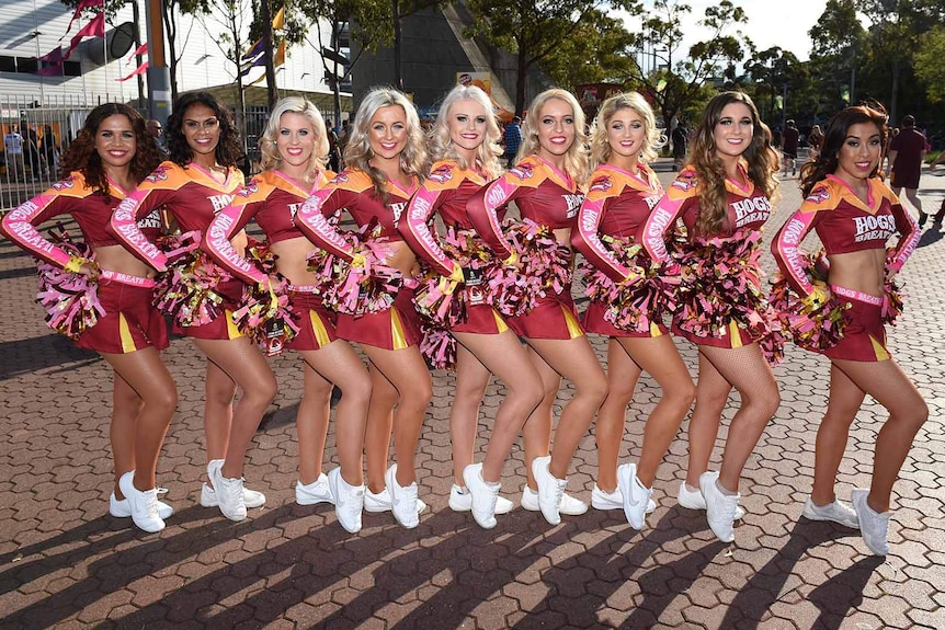 Brisbane Broncos cheerleaders in 2015