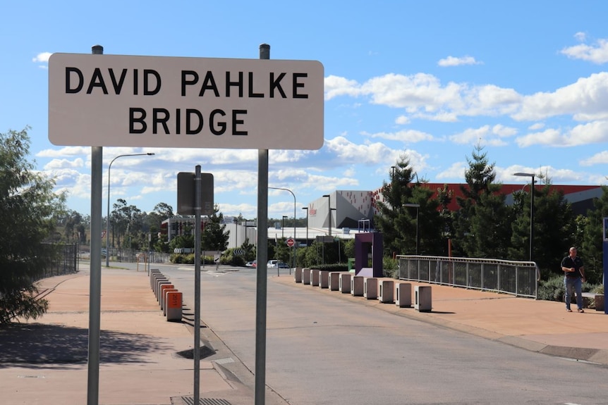 A sign that says David Pahlke Bridge in Springfield Central.