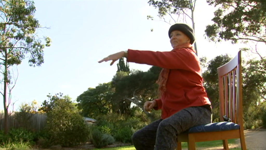 Dance therapist Dr Kim Dunphy honoured with OAM - ABC News