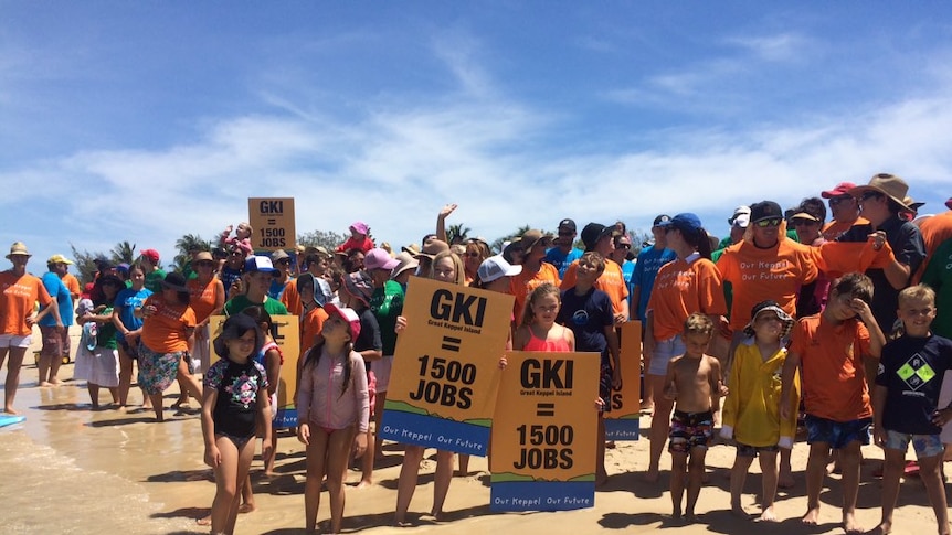 More than 100 people turned up for a rally for boutique gaming license on Great Keppel Island
