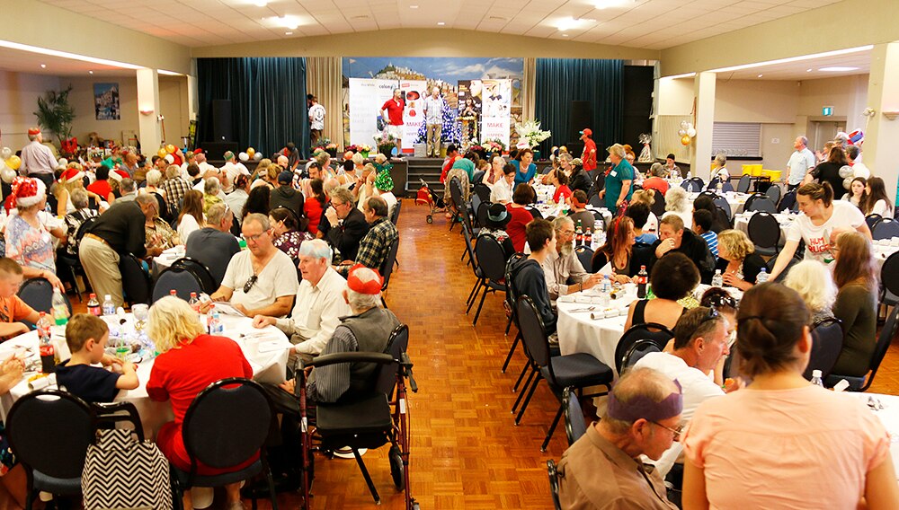 Christmas cheer on the menu at Colony 47 charity lunch in Hobart ABC News