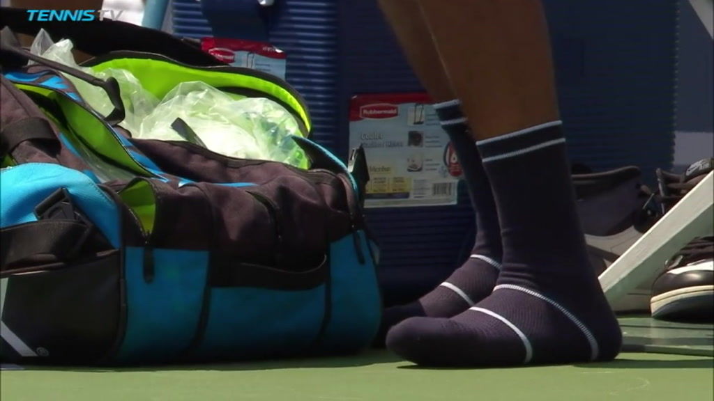 kyrgios basketball shoes
