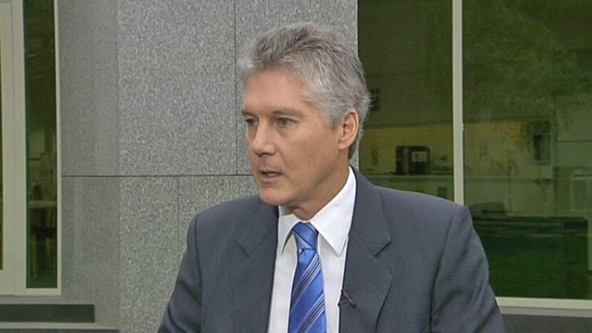 Smith denies mistreatment of Iraqi prisoners