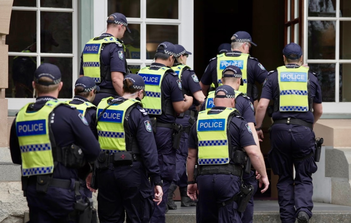 Almost half of Queenslanders don't believe police are honest, report finds
