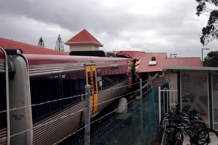 Brisbane Citytrain crash at Cleveland station.