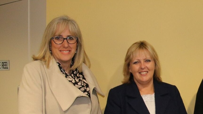 Bendigo mayor Margaret O'Rourke stands beside Julie Hoskin.