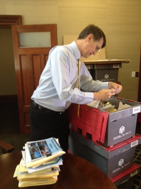 Brisbane Lord Mayor Graham Quirk moves back into City Hall