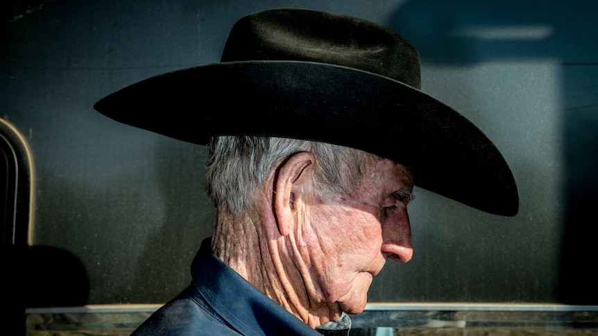 A portrait of Bob Holder wearing his hat.